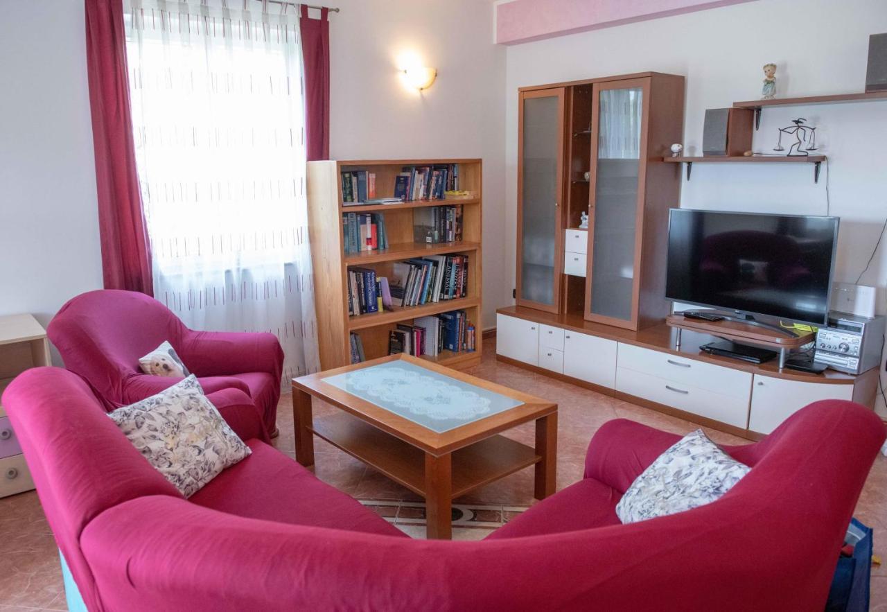 Apartment Kata Ровінь Екстер'єр фото