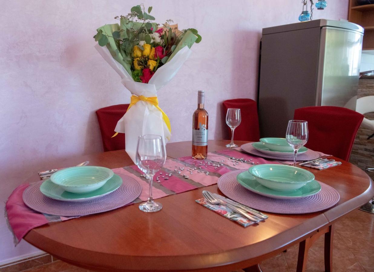 Apartment Kata Ровінь Екстер'єр фото