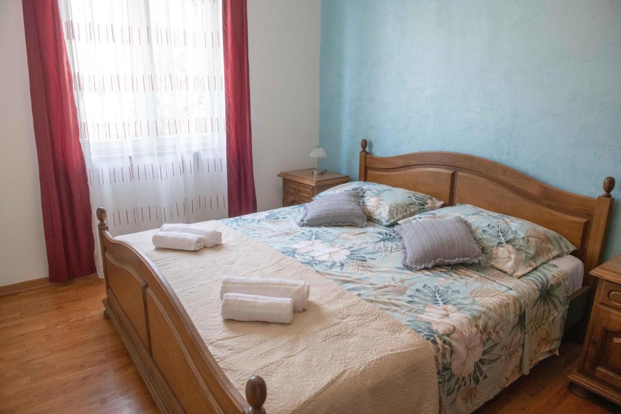 Apartment Kata Ровінь Екстер'єр фото